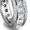 Circles, half-circle of diamonds, and half-circle of sapphires