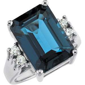 Rings-Top-Right-Emerald