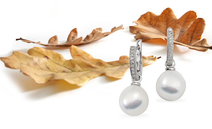 pearls, akoya pearls, tahitian pearls, south sea pearls, pearl necklaces, pearl earrings, pearl rings, pearl pendants, pearl diamond earrings, pearl diamond rings, black pearls, pink pearls, white pearls