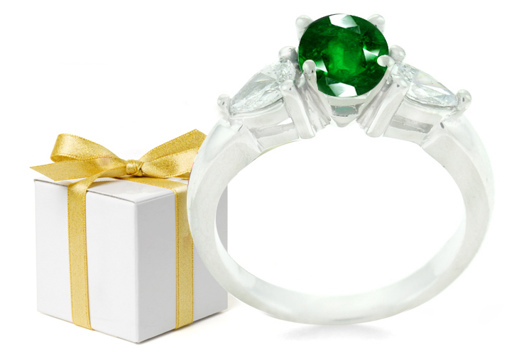emerald rings